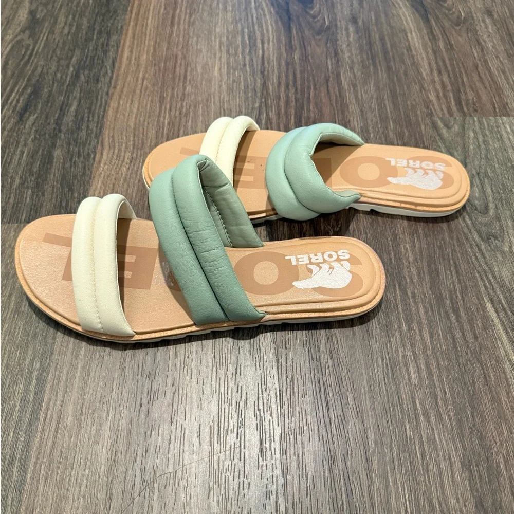 Sorel Women's Ella II Puff Slide Sandal (safari, chalk) - Picture 2 of 4